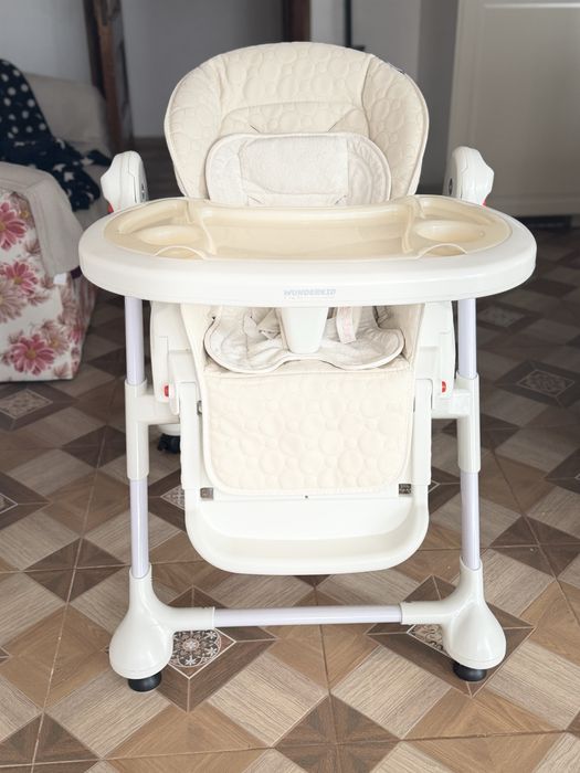 Scaun de masa Winderkid Swing 2 in 1 cu leagan Bej