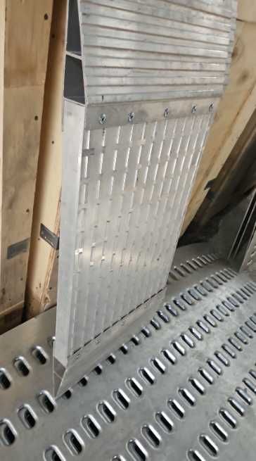 Rampe din aluminiu 1.3 M x 35 cm x 4 cm