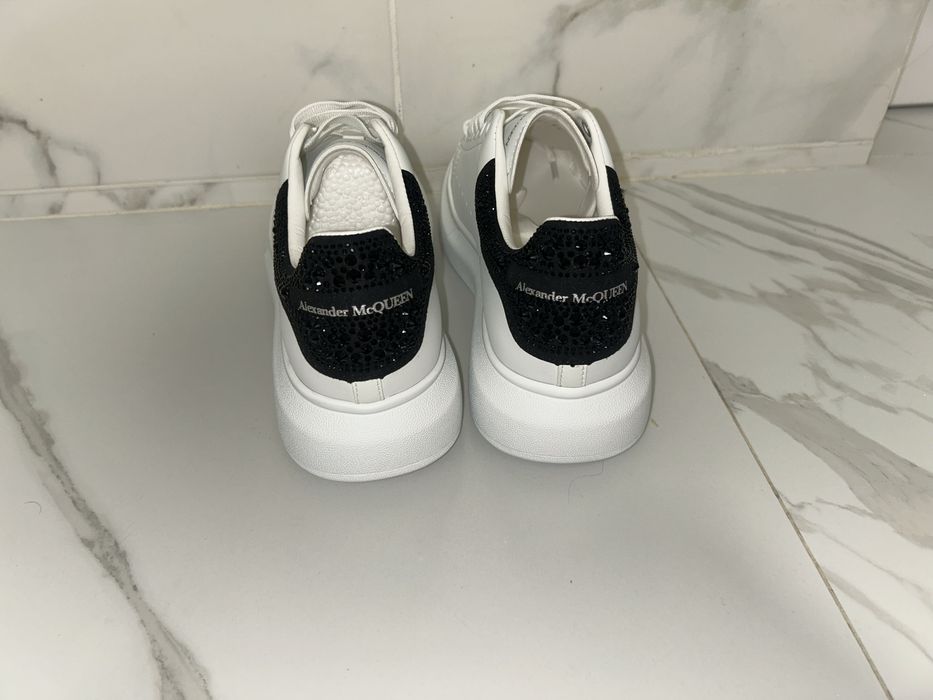 Alexander McQueen Diamond  Marimea 42