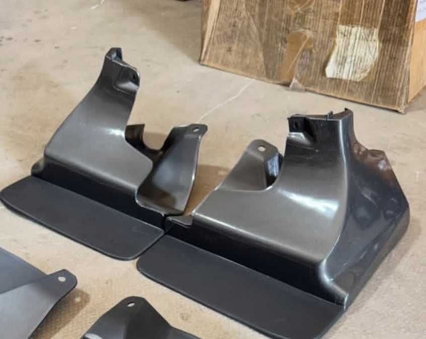 Брызговики на Prado 120