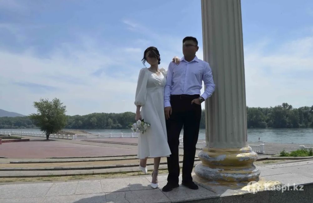 Платье выпускное, вечернее