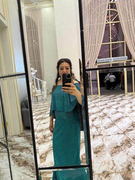 Вечерняя платья .