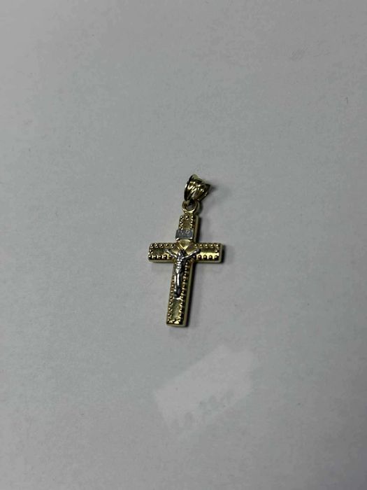 Продавам Златен Кръст 14к 585