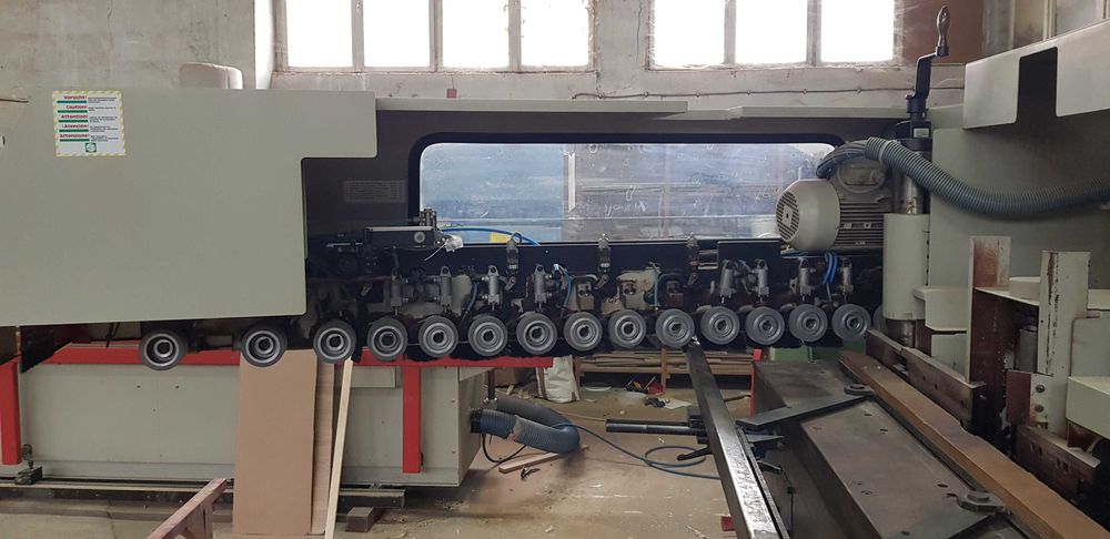 Фрезова машина за профилиране