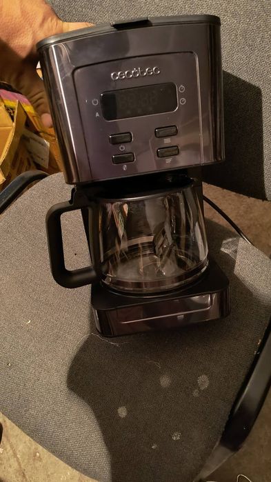 Филтърна кафе машина Cecotec