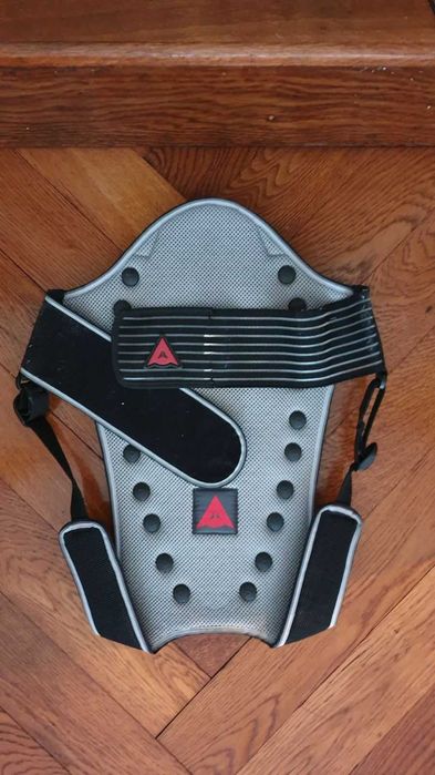 Сплитборд.Сноуборд. Гръбен протектор. Сноуборд сак