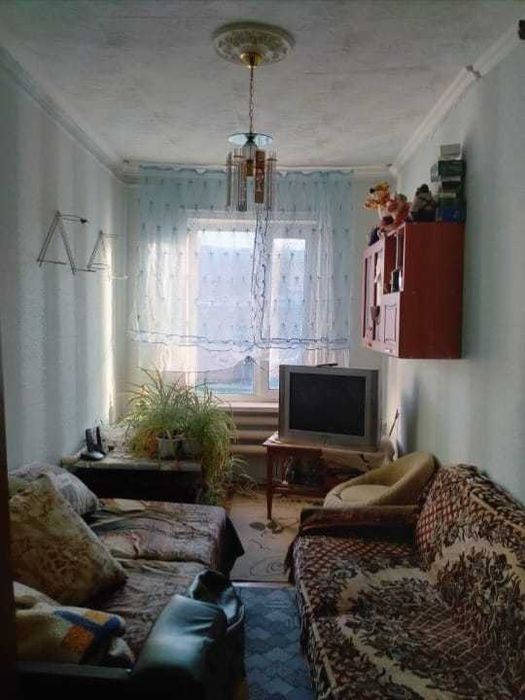 Продам 4 комн дом в соцгороде по улице Карбышева.