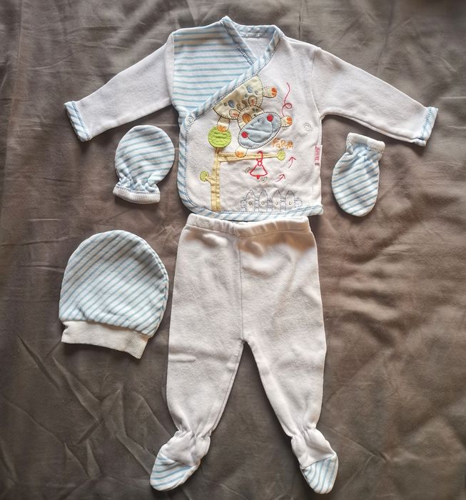 Set hainute bebe bumnac