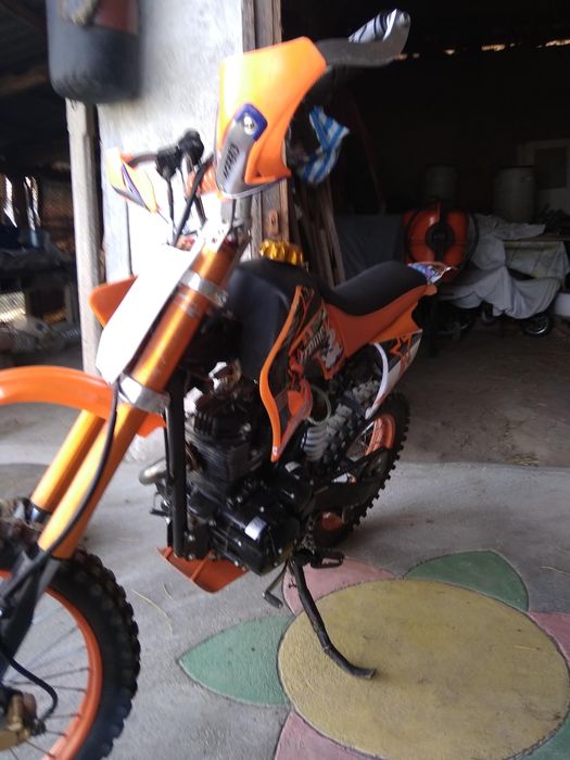 Китайски кросов мотор