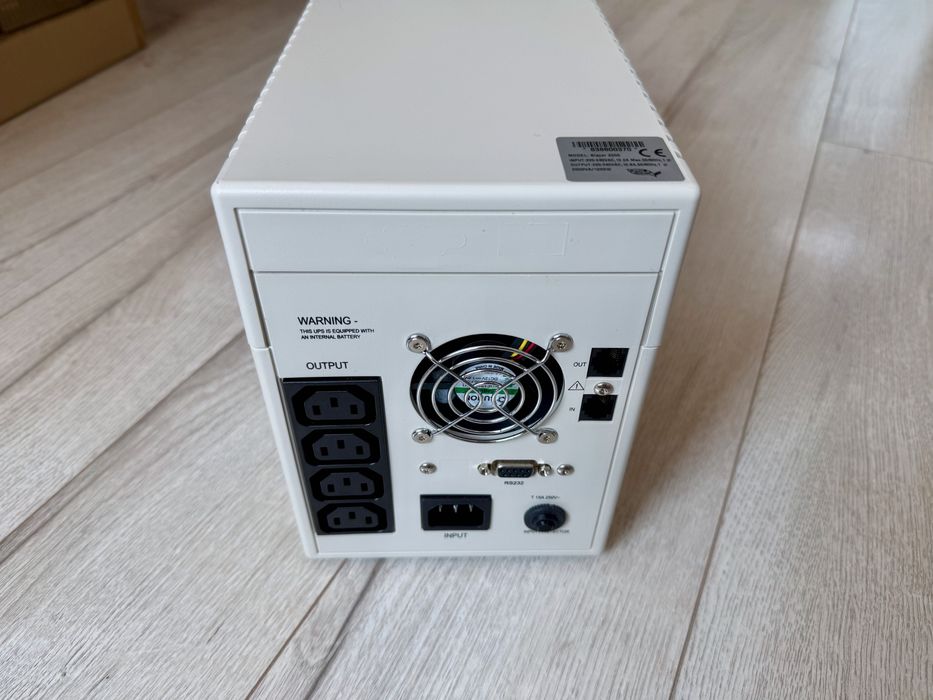 REDi Blazer - UPS 2000VA - nu porneste - baterii moarte - posibil defect