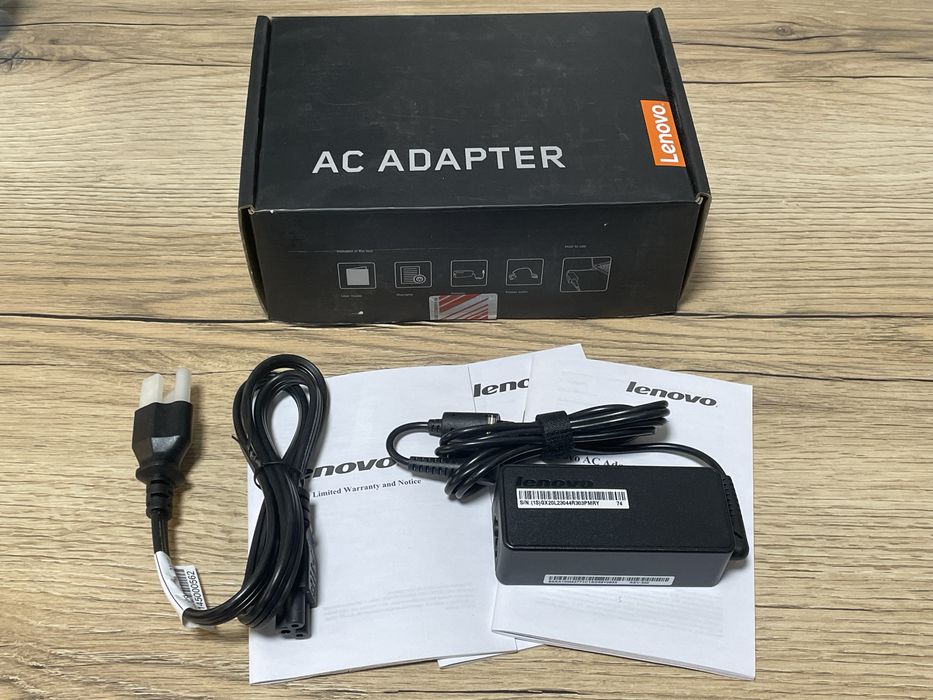 Новый оригинальный блок питания Lenovo 45W (Круглый штекер)