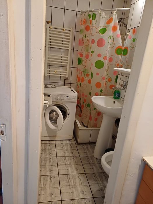 Garsonieră mobilată, parter, Str. Nicolae Bălcescu, Bistrița, 150 €