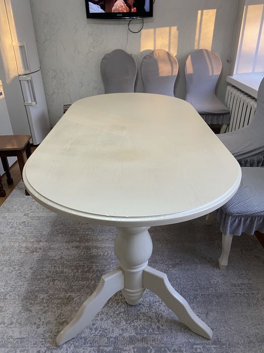 Стол деревянный