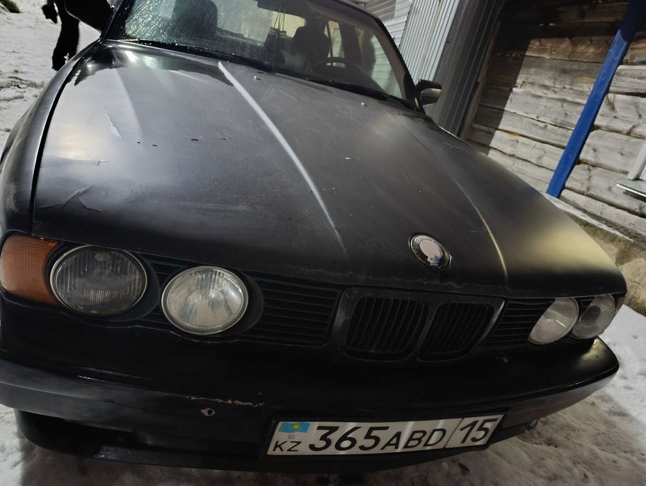 Продам BMW 525. За нал торг