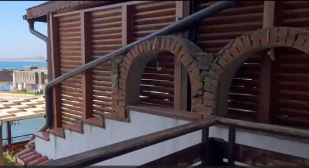 Продава се хотел в сърцето на Стария град на Несебър