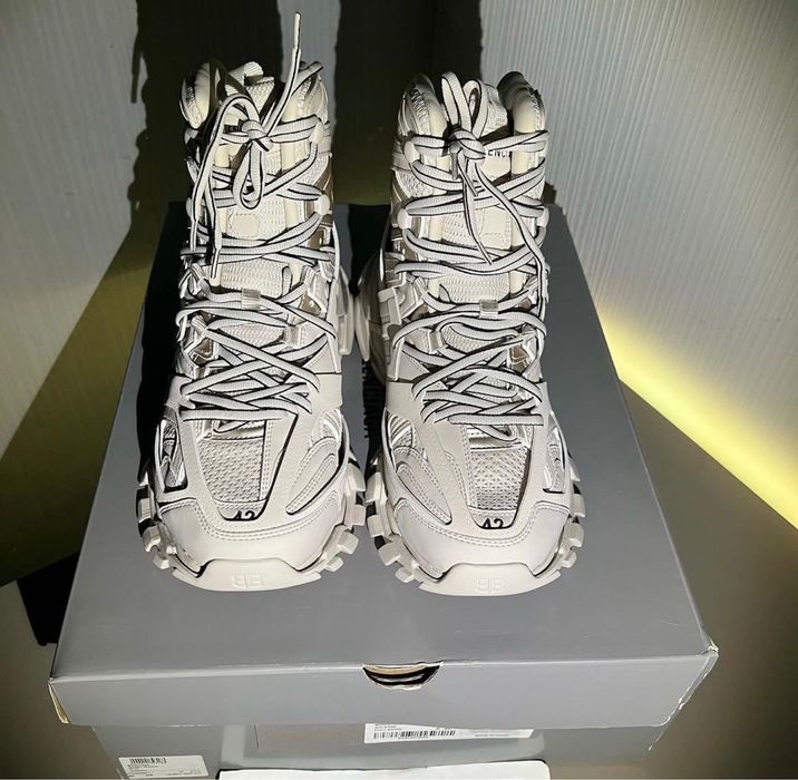 Balenciaga track high albi