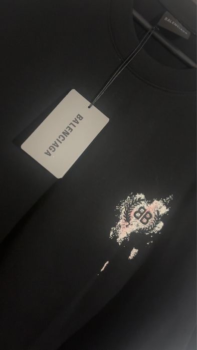 Tricou Balenciaga