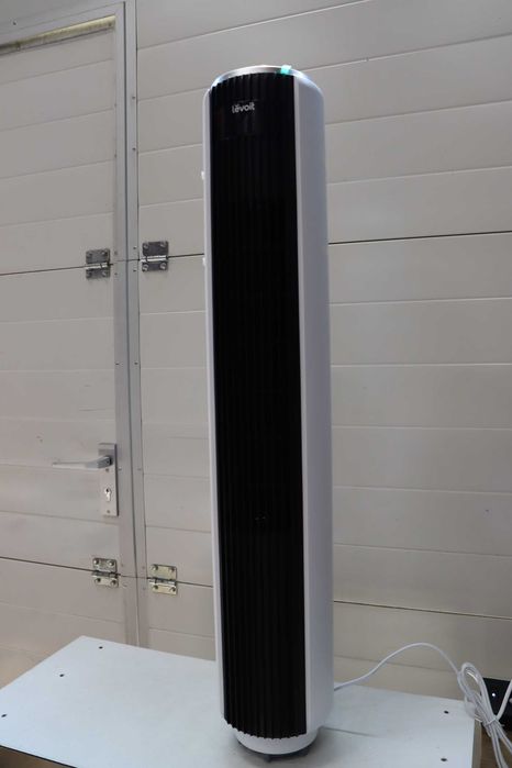 Колонен вентилатор Levoit, тих 20dB, DC мотор 7.9m/s, 26W, осцилиращ на 90° с 12 скорости, 12-часов таймер, 4 режима, LED дисплей, дистанционно