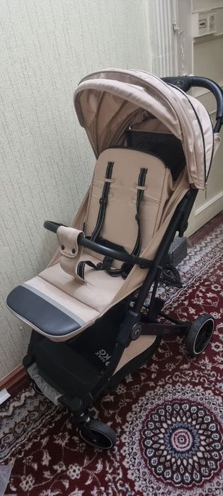 Сотилади. Коляска