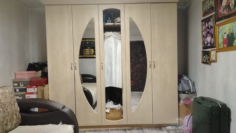 Продам шкаф. Срочно