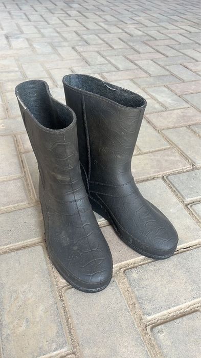 Керзовые ботинки, Боти