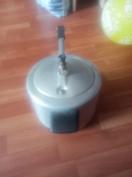 Посуда, скороварка