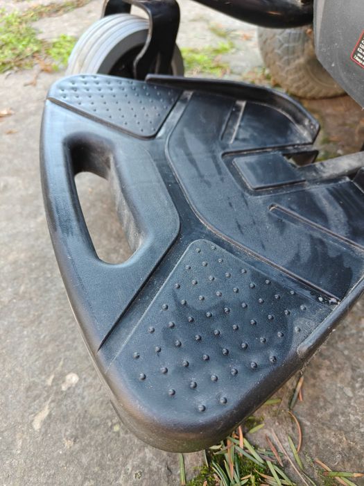 Акумулаторна инвалидна количка