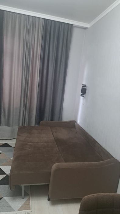 Продам диван почти новый