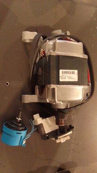 Мотор от стиральной машинки