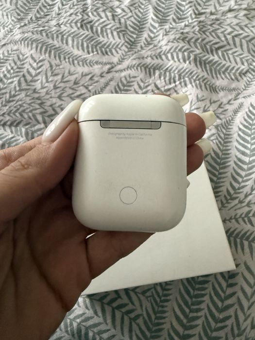 Vand Airpods A2032