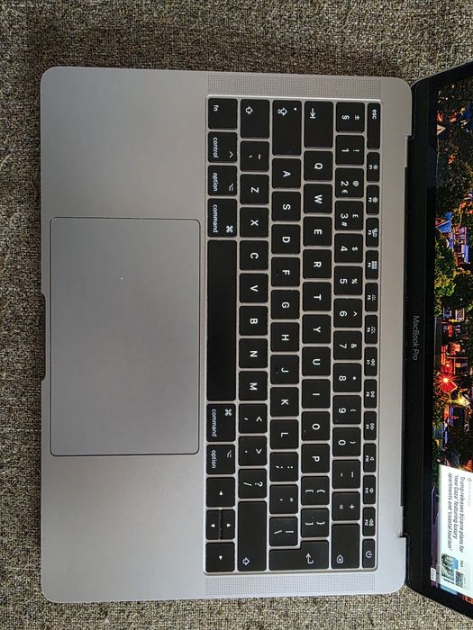 Macbook Pro 2017 intel i5