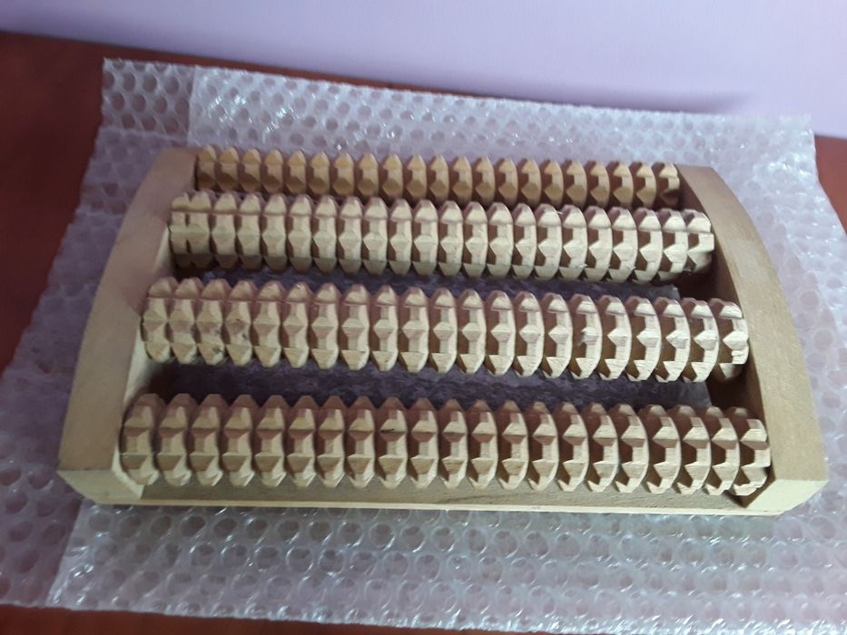 Vând Dispozitiv Masaj Picioare din Bambus