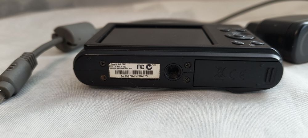 Фотоапарат Samsung ES90 HD
