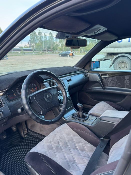 Продам мерседес w210