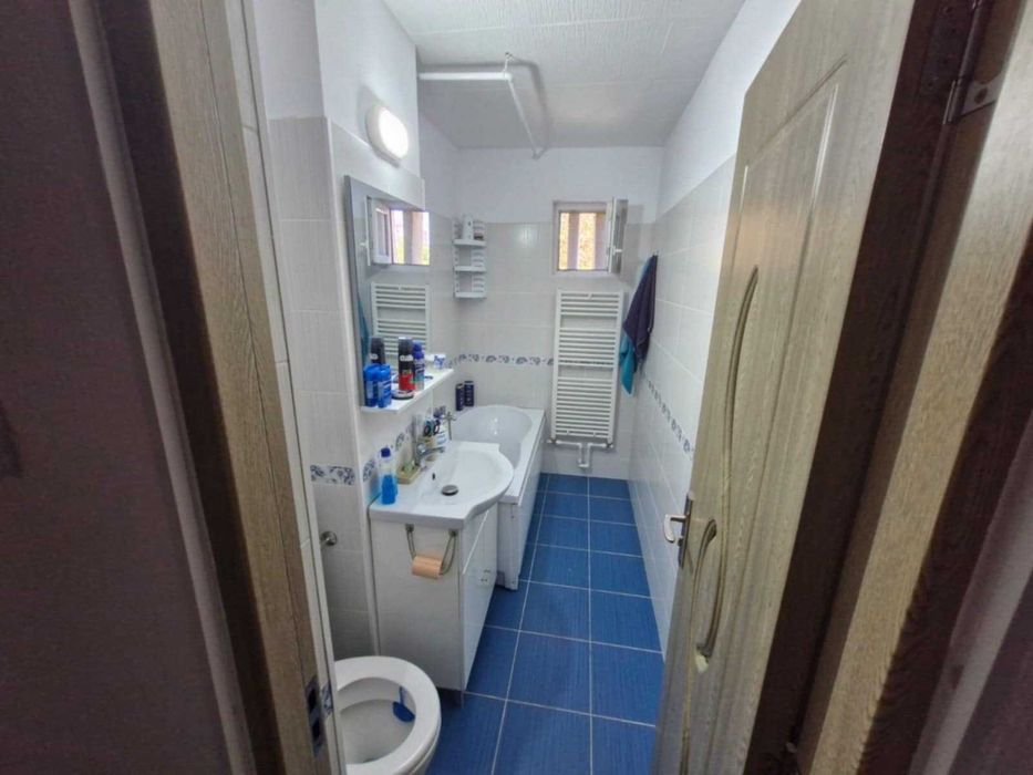 Apartment cu 2 camere de închiriat