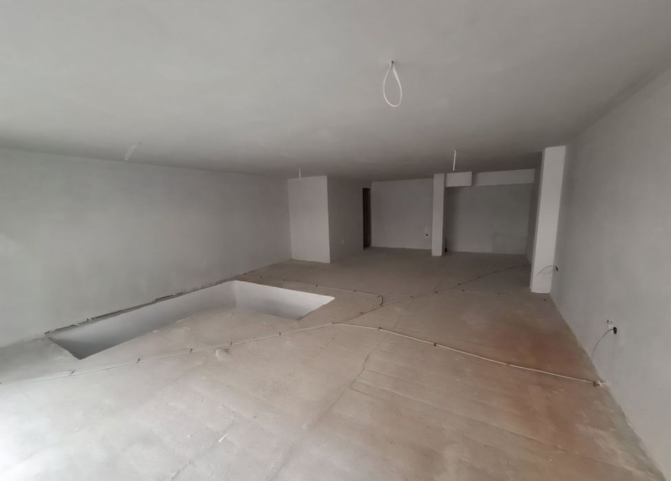 Магазин в София-Надежда 3 площ 100 цена 210000