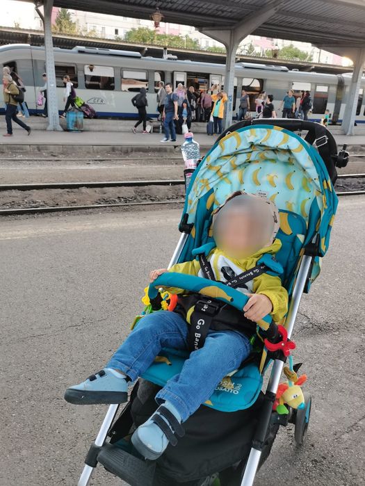 Carucior sport pentru copii Cosatto Woosh 2 Go Bananas