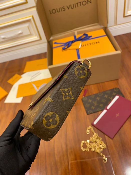 Клатч Felicie LV Louis Vuitton