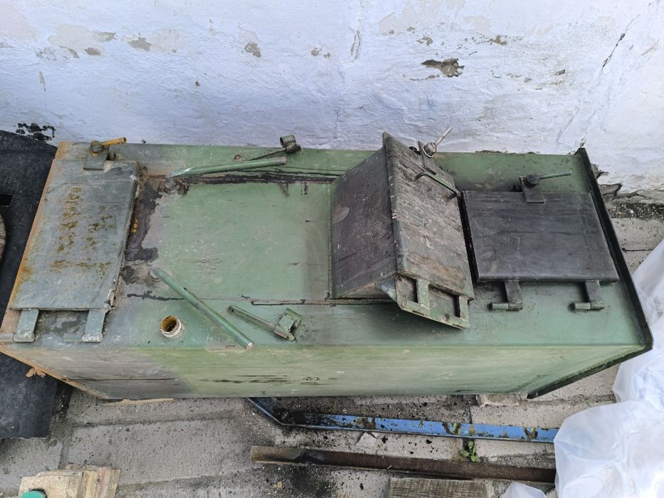 Продам котёл длительного горения.