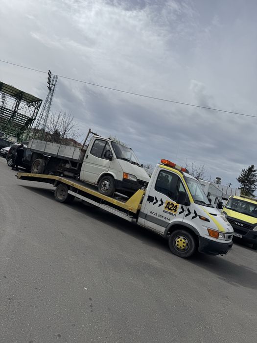 Tractări auto utilaje dube tractoare nacele