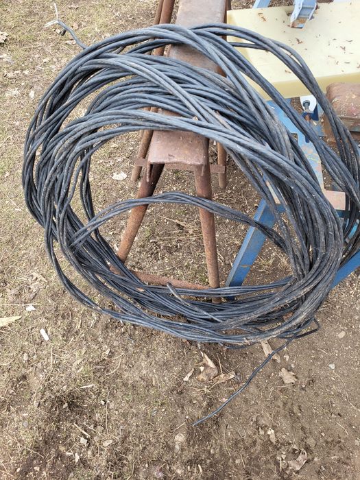 Vind un întrerupător automat de 1250a. Transformatoare 100_1000va