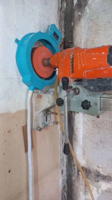 Алмазное бурение сверление отверстий