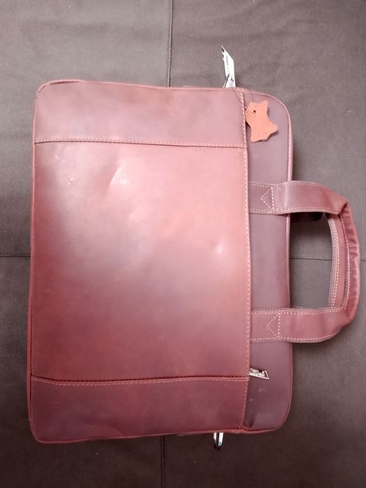 Сумка для ноутбука натуральная кожа новая