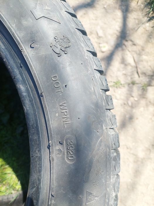 Anvelope 225 50 R17