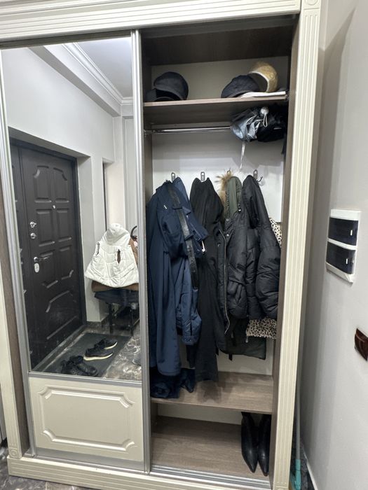 Шкаф купе в отличном состоянии