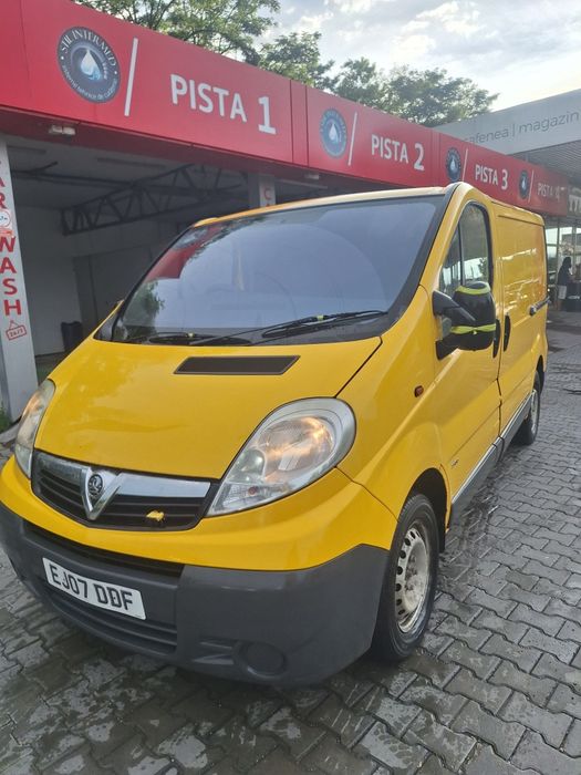 Opel vivaro 2.0 dci