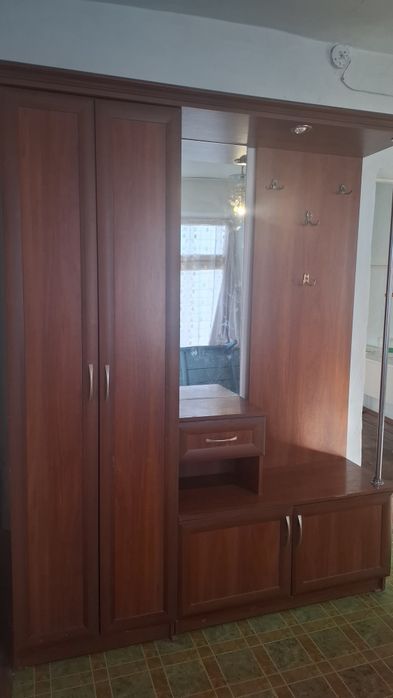 Продам прихожку.