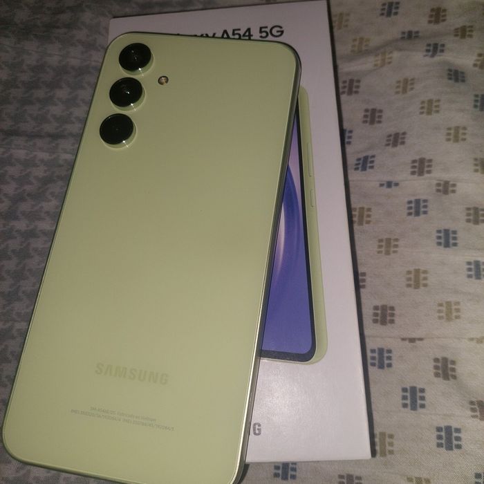 Samsung A54 в идеальном состоянии