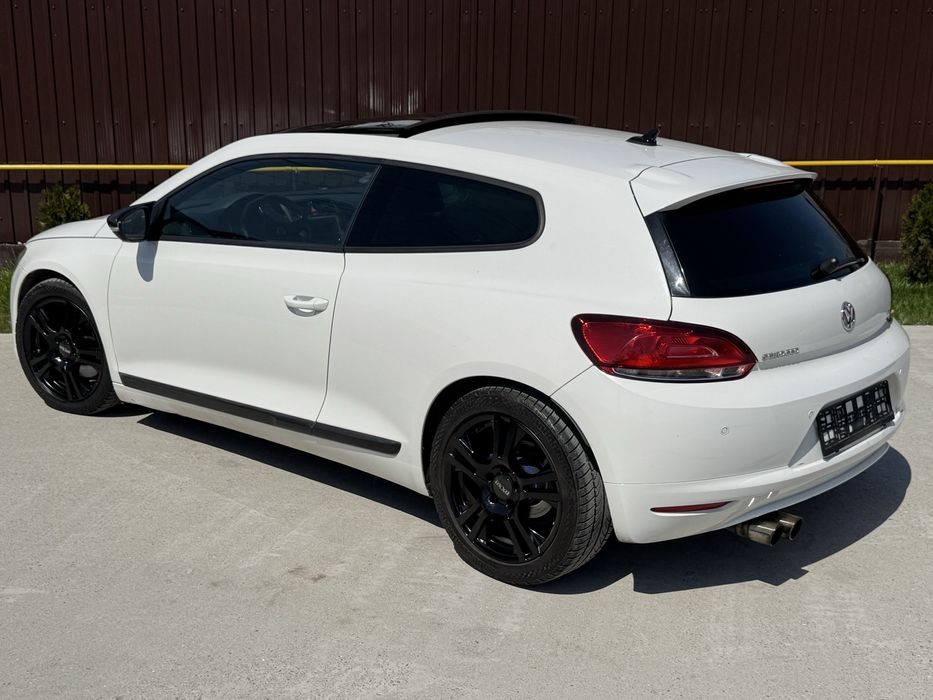 Volkswagen Scirocco Recent adus