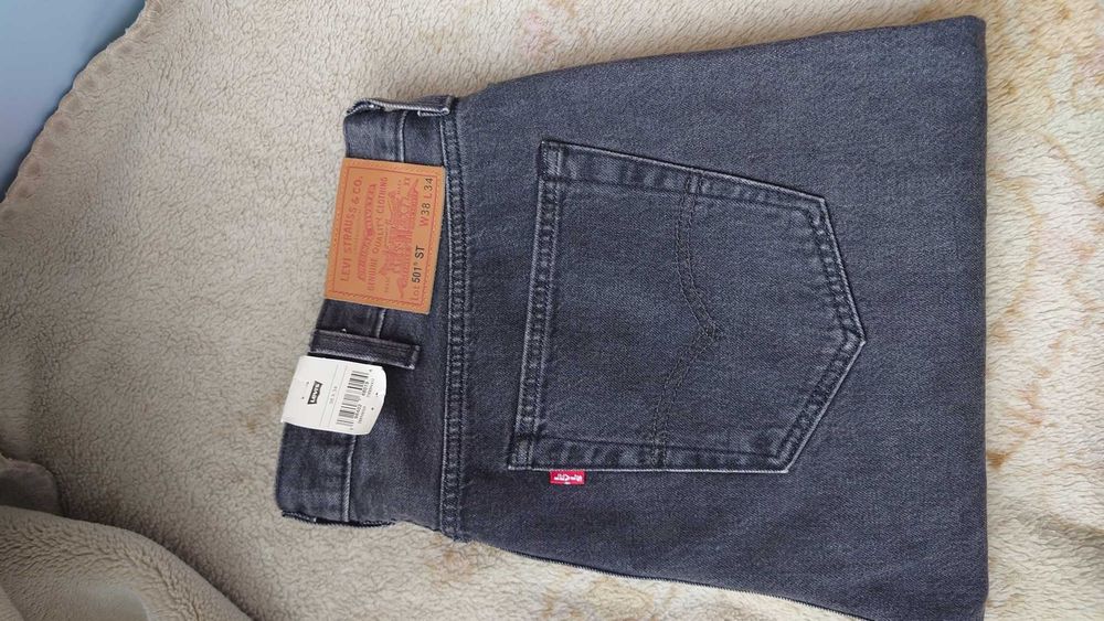Levi's дънки от САЩ